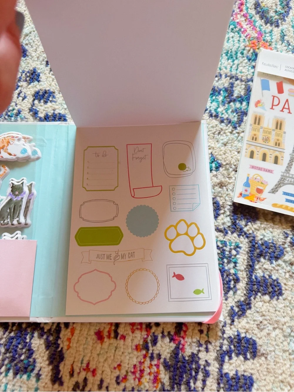 The Oui Oui Bundle – Stickers Highlighters Cat & Paris Theme